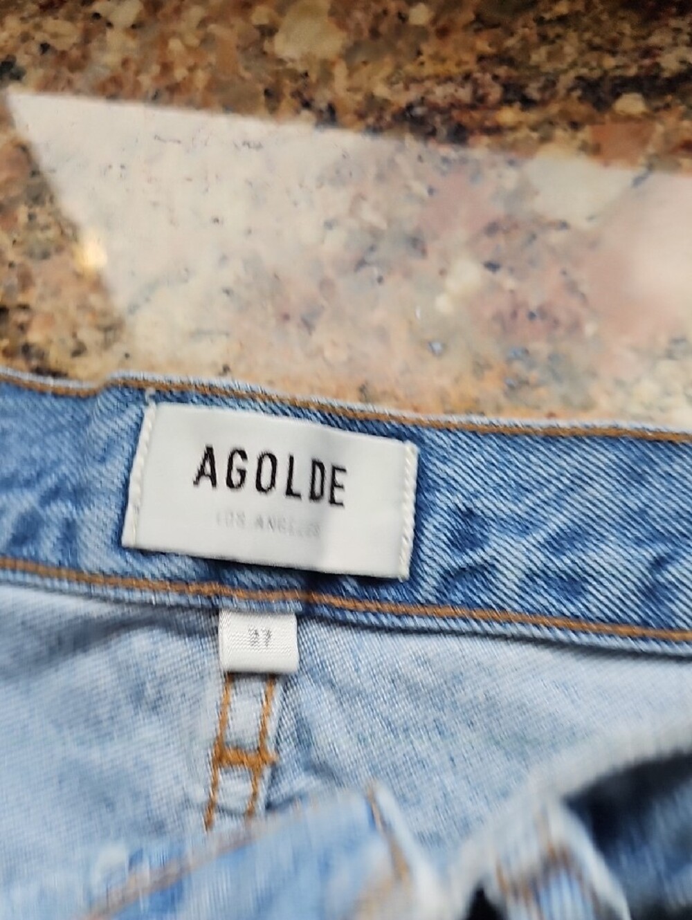 Agolde Riley Shorts Nwot - Picture 3 of 6